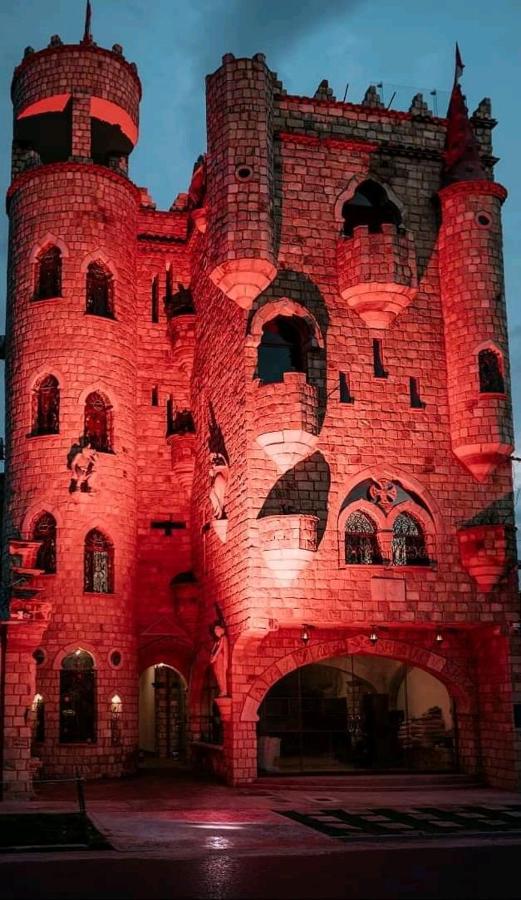 Castillo De タラポト エクステリア 写真